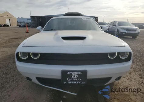 2022 Dodge Challenger R/T z USA, uszkodzony, nr VIN 2C3CDZBT2NH109273